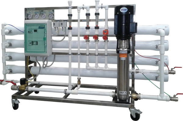Система обратного осмоса Гейзер RO 8x4040 (2 м3/час) (горизонтальная комплектация)