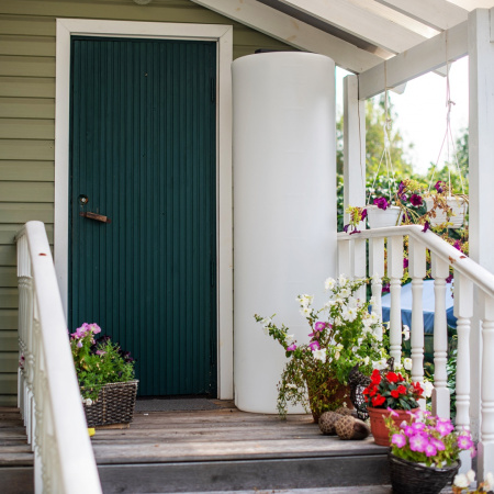 Емкость VD 400л белая (550х1885х550)